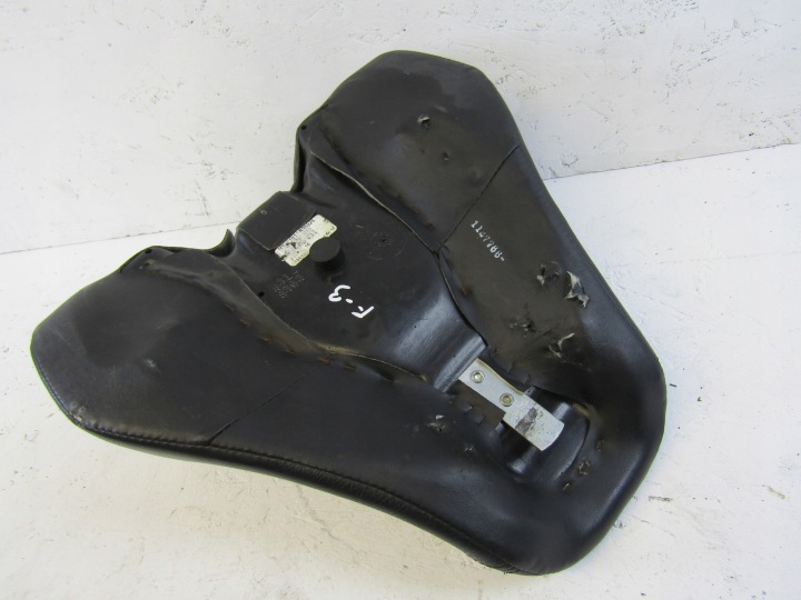 HARLEY SOFTAIL FLSTFB FAT BOY SIÈGE BANQUETTE ARRIÈRE AVANT