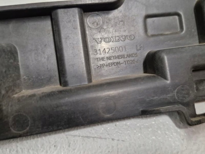 GLISSIÈRE PARE-CHOCS AVANT GAUCHE DROIT VOLVO V40 II 31425001 31425002 ORIGINE