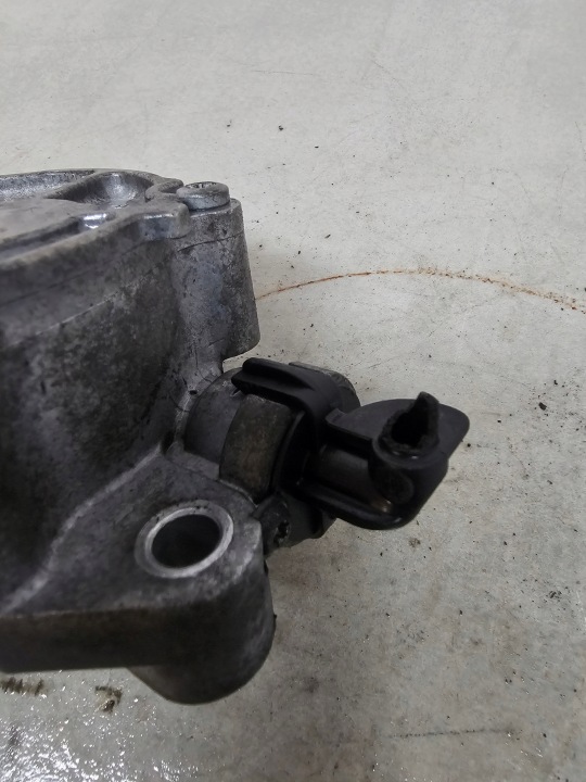 FORD FOCUS MK2 POMPE DEKOMPRESYJNA VIDE D156-2C2 1,6TDCI