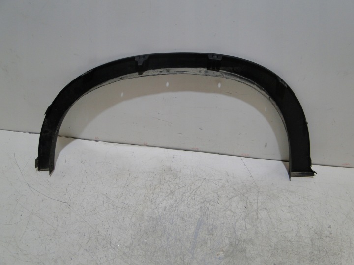 BMW X5 E70 MOULURE LÈVRE GARDE-BOUE DROIT AVANT