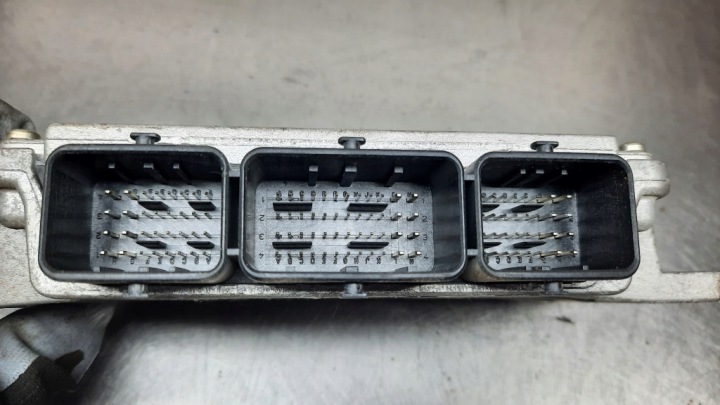 ORDINATEUR MOTEUR CITROEN C5 I 2.0D 04R IAW 6LP1.10