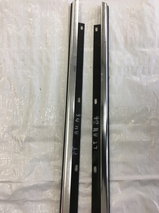 PARAPET MOULURE PORTES AUDI A4 B6 2000-2004 8E0853764B 8E0853284B 8E0853283B