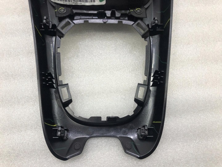 CHÂSSIS DÉCOR CHANGEMENTS VITESSE JEEP COMPASS 5ZV29TRMAA