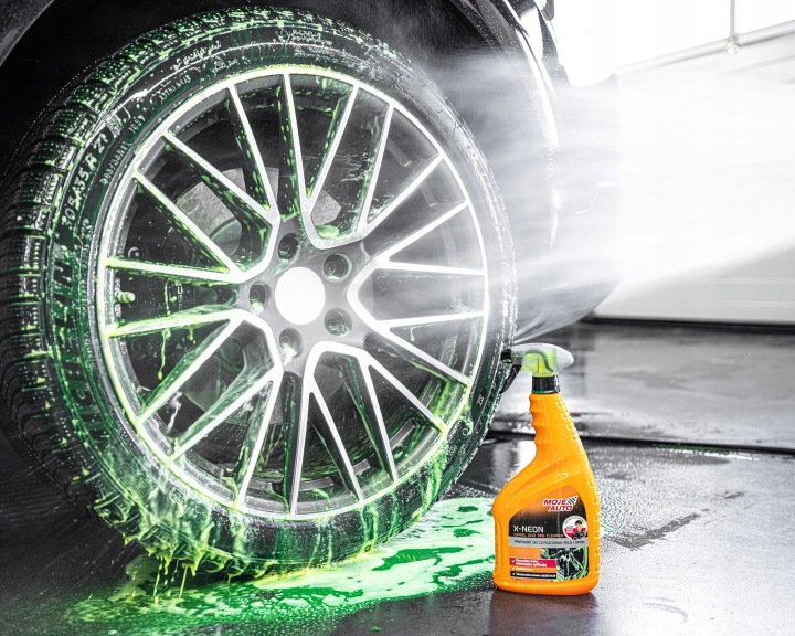 MON AUTO FLUIDE VERS NETTOYAGE JANTES X-NEON 750ML 19-678 BROSSE 97-001