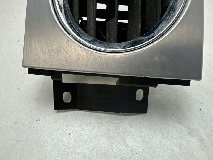 GRILLE CONDUIT D'AIR LATÉRALE TABLEAU DE BORD DROITE FORD MUSTANG V PREMIUM PLUS 2010-2016