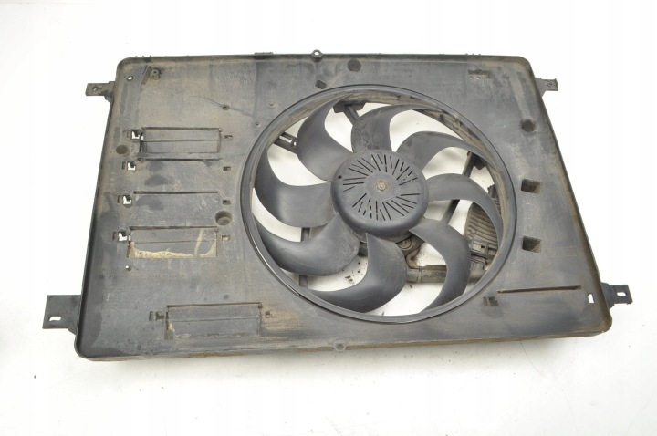 VOLVO S60 II V60 2.5 20V T5 254KM VENTILATEUR RADIATEUR 8240543