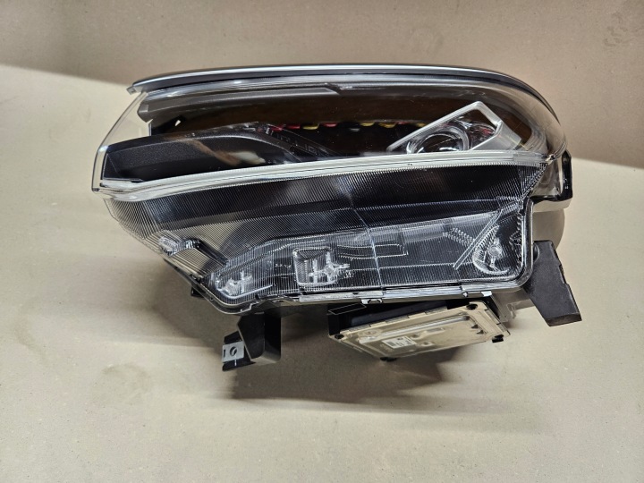 PHARE GAUCHE AVANT VW AMAROK IG LIGHT N1XB13E017DE COMPLET LED