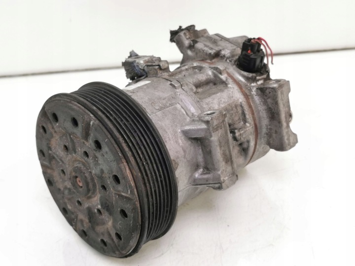 COMPRESSEUR DE CLIMATISATION TOYOTA COROLLA VERSO 2.2 D4D GE4472601741