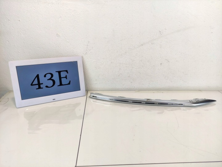 AUDI A6 C6 C7 11-14 MOULURE CHROME GRILLES PARE-CHOCS DROIT AVANT 4G0807682J