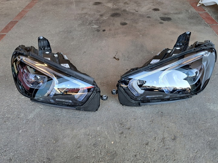 MERCEDES 167 GLE FAROS JUEGO COMPLETO 