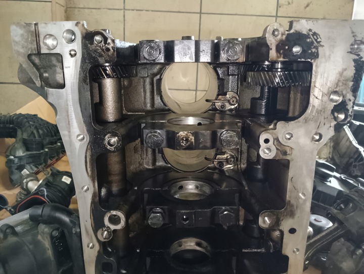 BLOC MOTEUR BMW 2.0D N47 I N47D20A 779792207