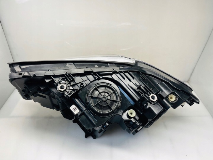 PROJECTEUR AVANT CÔTÉ DROITE BMW 5 G30 G31 G38 10396120006