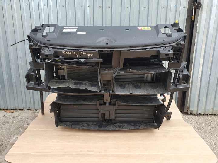 PANNEAU AVANT RENFORCEMENT RADIATEURS PEUGEOT 3008 III 1,6 HPY