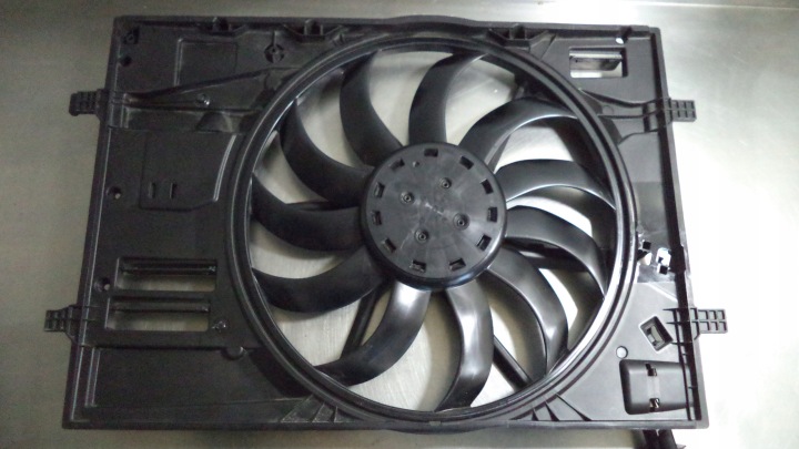 VENTILATEUR RADIATEUR PASSAT B9/GOLF VII 5WA121205