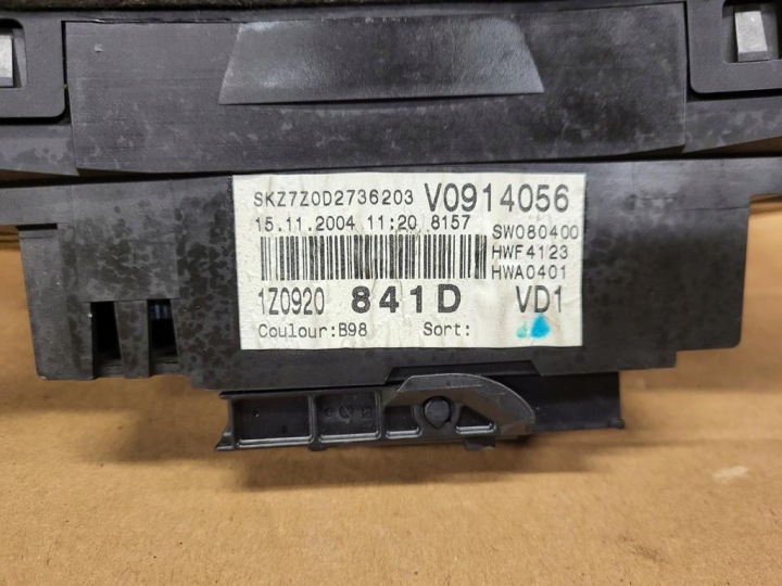 SKODA OCTAVIA II 04-08R 2.0 TDI COMPTEUR TABLEAU DE BORD EUROPE 1Z0920841D