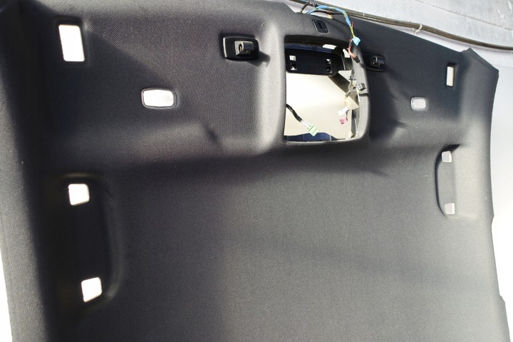 MERCEDES W246 NOIRE PAVILLON ENSEMBLE AMG KIT 2466900150