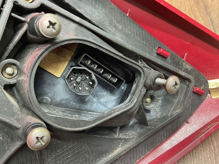 RÉTROVISEUR GAUCHE MERCEDES-BENZ SL (R129) 1298100187 31036019 5.0L 235KW 1997