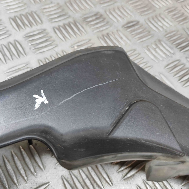 PROTECTION ARRIÈRE DROITE PHARES BMW X5 (G05) 7451764 28302979 3.0L 195KW 2019