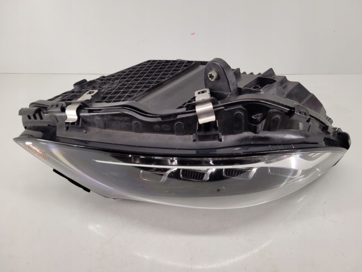 MERCEDES C CLASSE 205 W205 LIFT LED HIGH PHARE DROITE AVANT AVANT