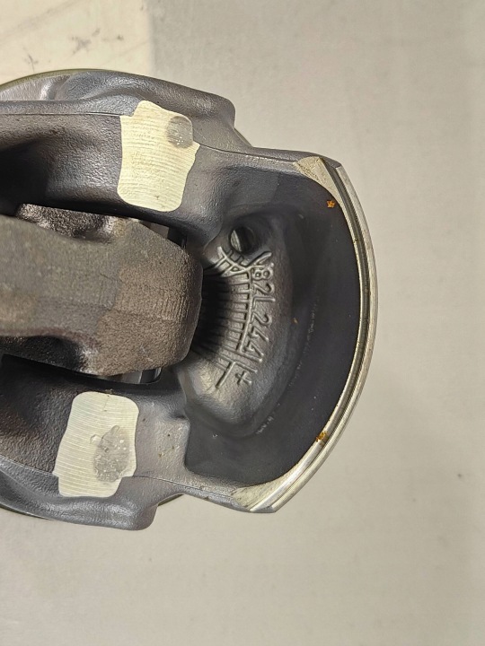 PISTON BIELLE BMW F70 F74 F78 U10 U11 B48R B48A20H 5A27AC3 1025388