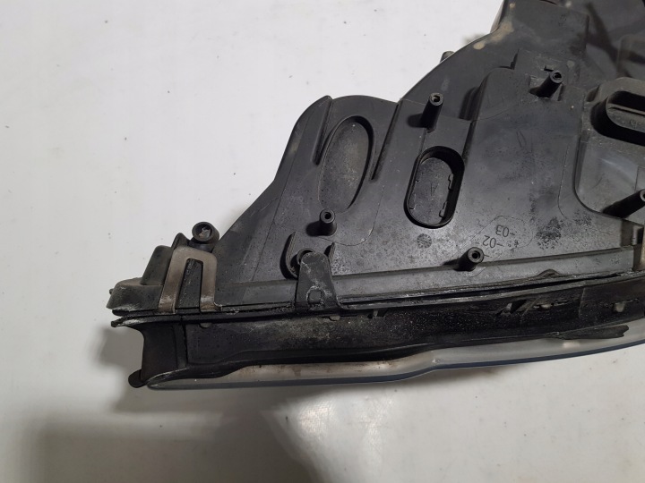 PHARE DROITE AVANT MERCEDES ML W164 LIFT H7 UK