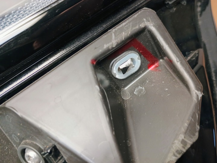 NISSAN QASHQAI III J12 LIFT PHARES GAUCHE DROITE COMPLET LED 2024-