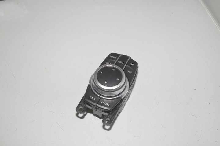 SYSTÈME NAVIGATION BMW 5 TOURING (G31) 5A14E63 27455455 2.0L 140KW 2021