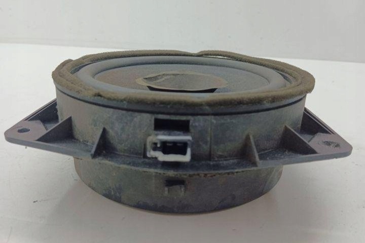 HAUT-PARLEUR AVANT DROITS PORTES TOYOTA COROLLA VERSO (_E12_) 8616002370