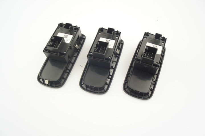 PANNEAU VITRE GAUCHE COMMANDE VITRES FORD FIESTA MK7 8A6T-14A132-AC