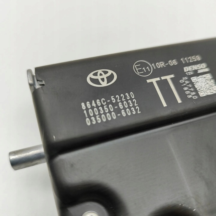 CAMÉRA TOYOTA YARIS P210 2024 AVEC AVANT 8646C52230
