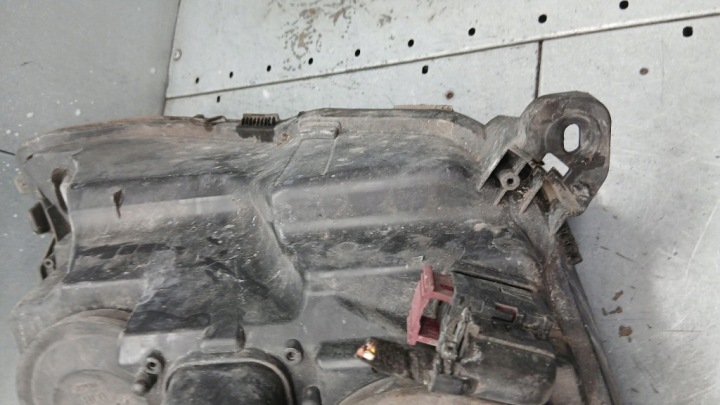 PROJECTEUR GAUCHE OPEL ASTRA H 1.7CDTI 05R