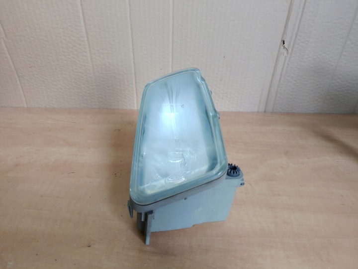 PHARES ANTIBROUILLARD CHÂSSIS DROIT AVANT FORD B-MAX ANNÉE 2012-2017 AV11-15K201-AA