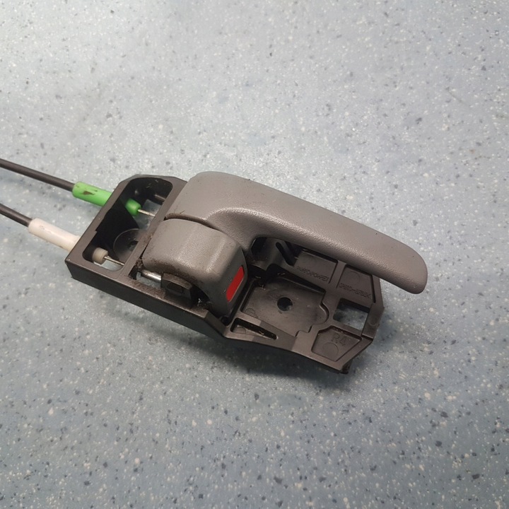 TOYOTA RAV4 II LOCK DOOR FRONT RIGHT photo 6 - milautoparts-fr.ukrlive.com