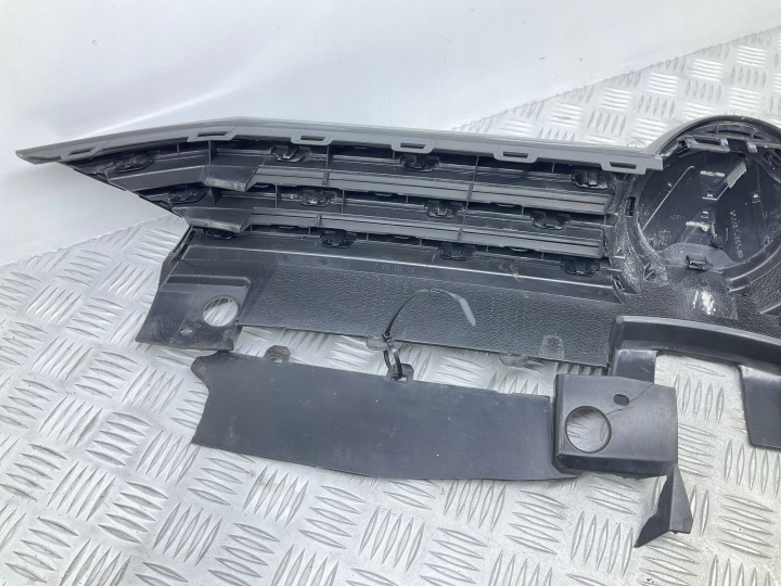 2014 VOLKSWAGEN GOLF SPORTSVAN GRILLE AVANT 510853653E