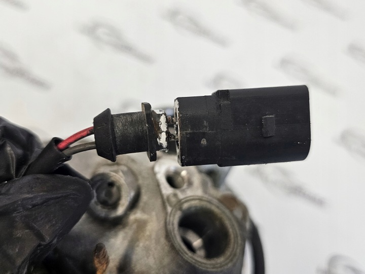AUDI A5 3.0 TDI V6 CAP 240KM 10R COMPRESSEUR DE CLIMATISATION 8K0260805F 6SEU14C