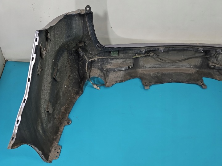 PARE-CHOCS ARRIÈRE ARRIÈRE MAZDA 6 II GH ARGENTÉ 36L UNIVERSEL