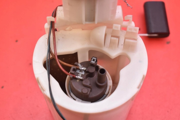 POMPE POMPE CARBURANTS 2752294 MINI COOPER R56 1.6 THP 175KM 06-10