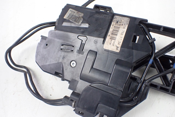 SUPPORT POIGNÉES GAUCHE AVANT MERCEDES CL W216 2167601734