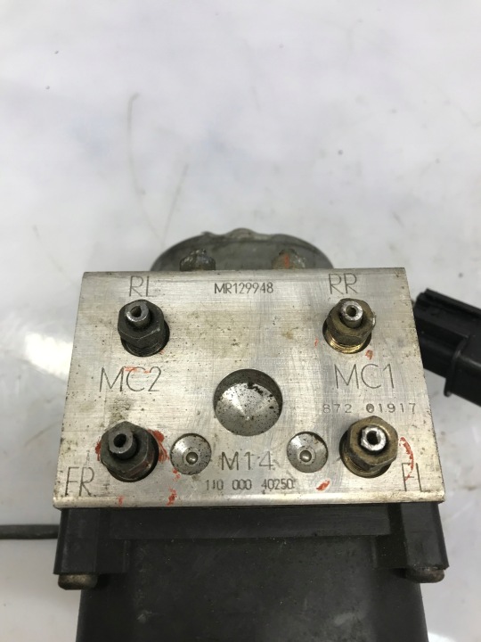 CONTRÔLEUR POMPE ABS 11000040250