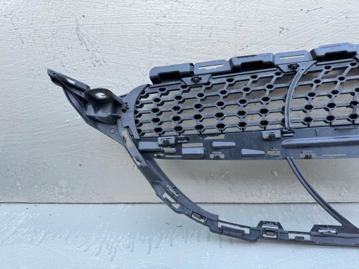 MERCEDES C-KLASA A205 W205 LIFT GRILLE CALANDRE PARE-CHOCS AVANT AVANT