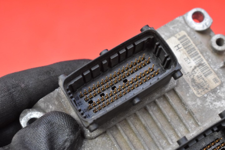 CONTRÔLEUR ORDINATEUR MOTEUR 00551846440 FIAT PUNTO 2 II 1.2 16V 80 KM 03-09