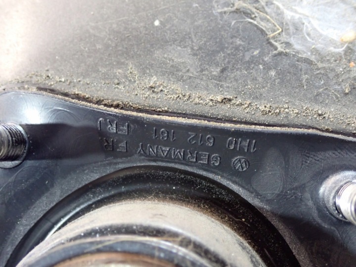 VW TRANSPORTER T4 90-03 2.4 POMPE DE FREIN SERVO 701612101H