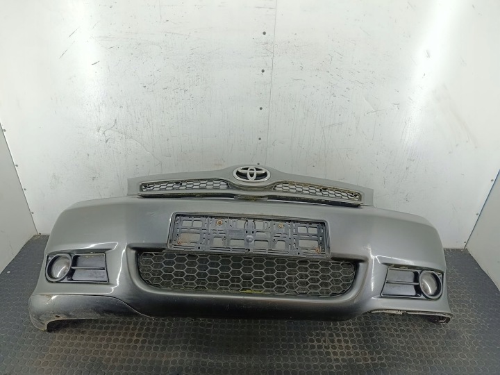 PARE-CHOCS AVANT TOYOTA COROLLA VERSO II 1C3