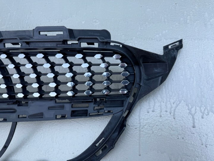MERCEDES C-KLASA A205 W205 LIFT GRILLE CALANDRE PARE-CHOCS AVANT AVANT