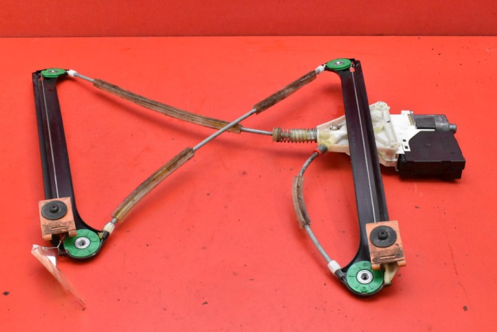 ÉLÉVATEUR VITRES DROIT AVANT EUROPE 8P0959802K AUDI A3 8P 5D LIFT 04-08