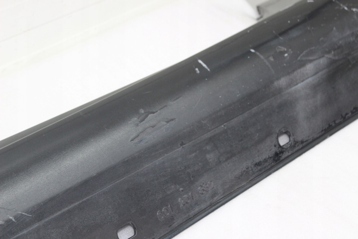 MERCEDES-BENZ SL R231 A2316900340 MOULURE SEUIL GAUCHE