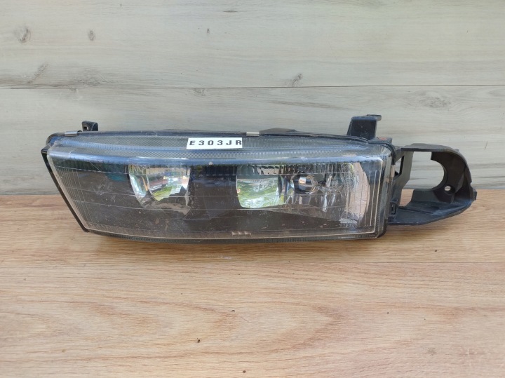 MITSUBISHI GALANT 96-04 ANNÉE GAUCHE PHARE AVANT PROJECTEUR MB325939 E303JR