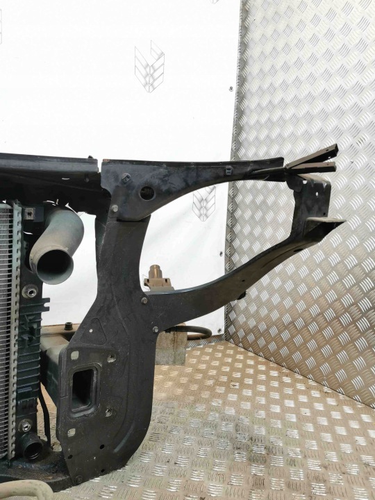 COMPLET PANNEAU AVANT MERCEDES-BENZ M (W164) A2515000304 17518283 3.0L