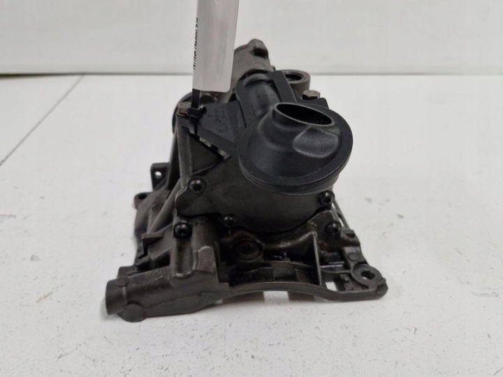 TOYOTA AVENSIS T27 LIFT T29 BMW F20 MINI 1.6 D POMPE HUILES ADMISSION 7811924