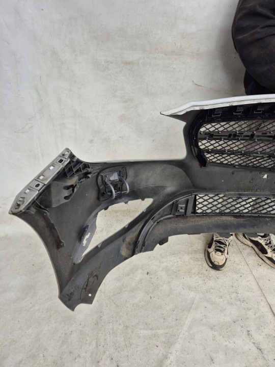PARE-CHOCS AVANT MERCEDES A-KLASA W176 A1768850025